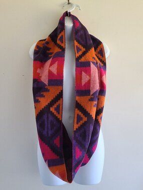 NWT Dillard's Fleece Infinity Scarf Pink Purple Aztec Soft Warm Fuzzy Colorful